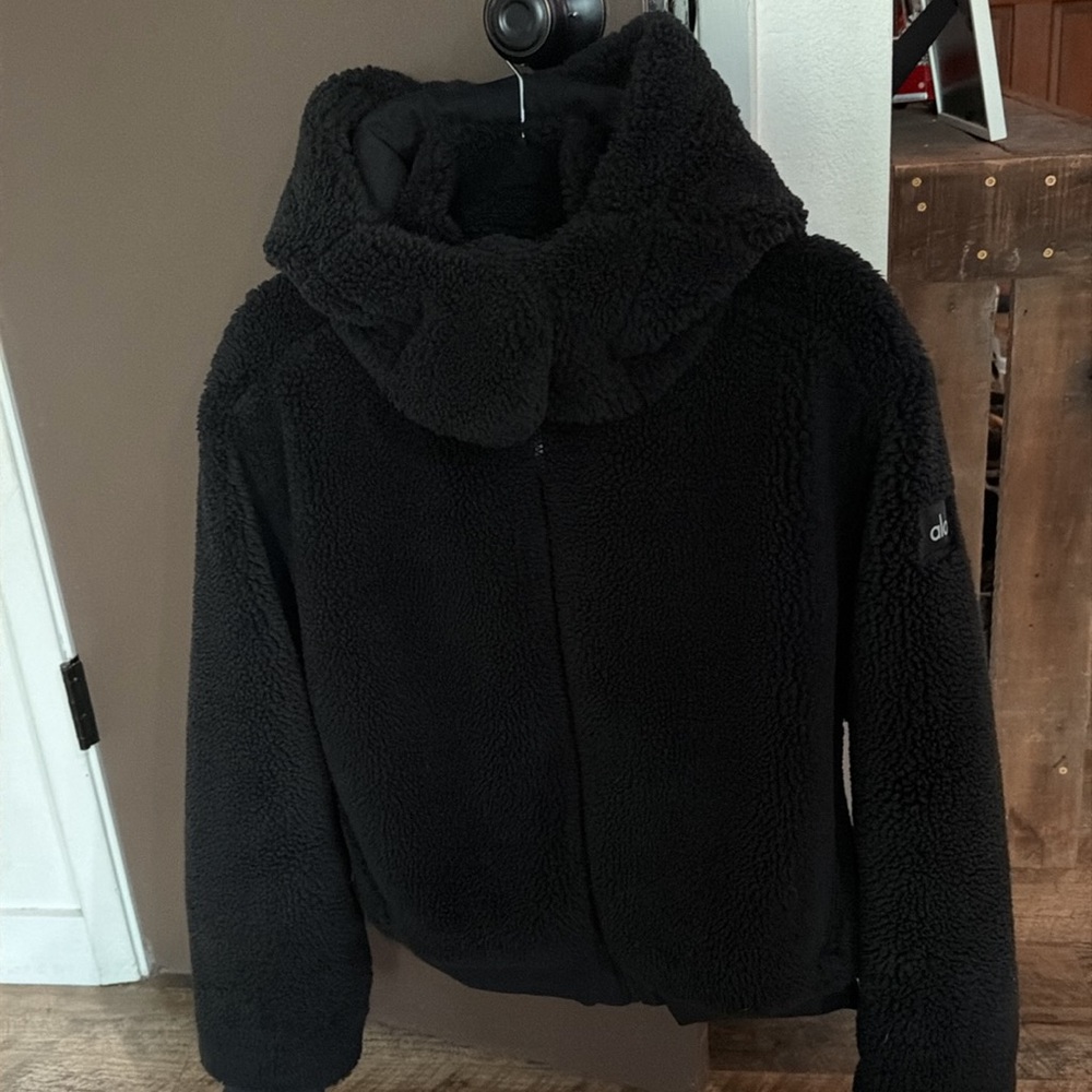 ALO Yoga foxy Sherpa Jacket for Women medium - Picture 3 of 11